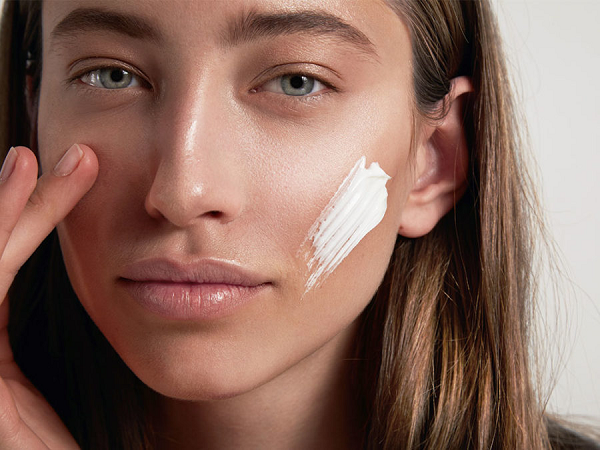 Oil and water; why you need both for healthy skin