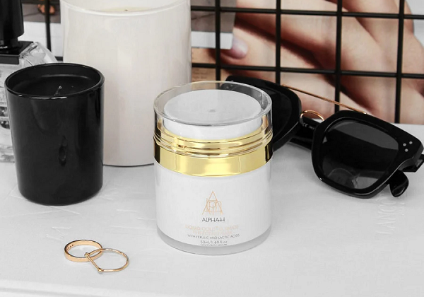 Probiotics in skincare –  a boost of good bacteria